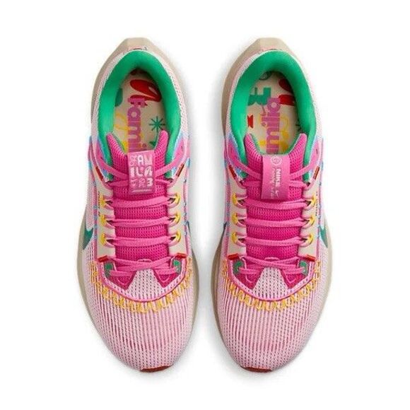 Size 15 Nike Air Zoom Pegasus 40 Familia Sail Green Sanddrift Mens FN0599-100 main image 6